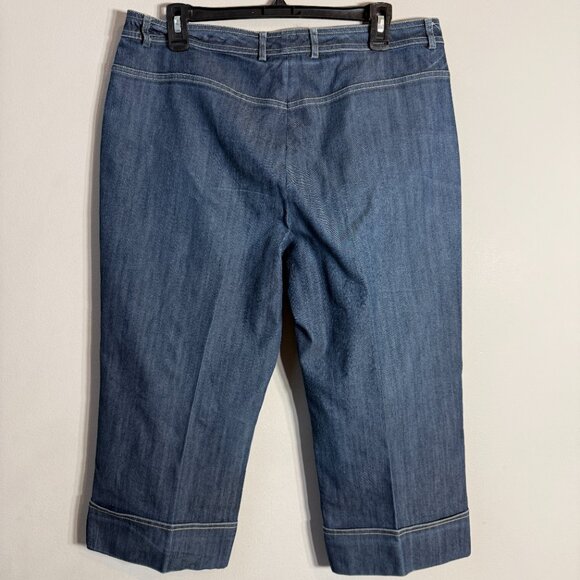 St. John Denim Jean Capris Women's 10 Blue Cuffed Stretchy Designer Classic Chic - Picture 7 of 10